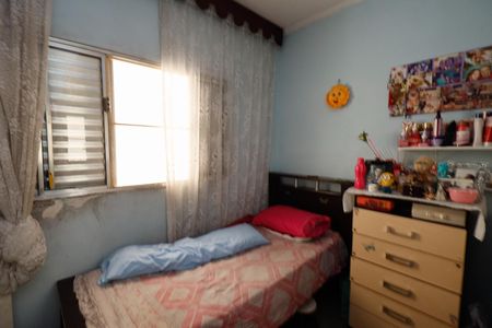 Casa à venda com 200m², 4 quartos e 1 vaga Casa à venda com 200m², 4 quartos e 1 vagaQuarto 2