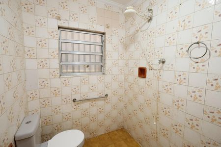 Casa à venda com 200m², 4 quartos e 1 vaga Casa à venda com 200m², 4 quartos e 1 vagaBanheiro casa 1