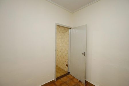 Casa à venda com 200m², 4 quartos e 1 vaga Casa à venda com 200m², 4 quartos e 1 vagaQuarto casa 1