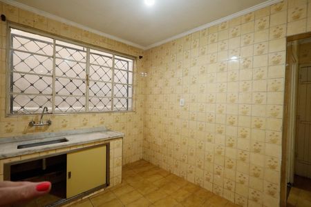Casa à venda com 200m², 4 quartos e 1 vaga Casa à venda com 200m², 4 quartos e 1 vagaCozinha casa 1