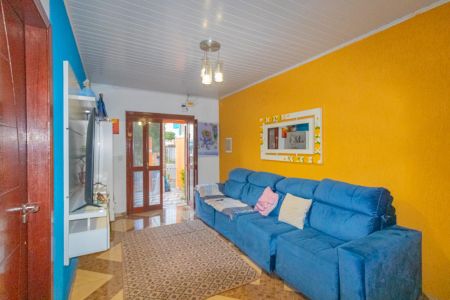 Casa à venda com 110m², 3 quartos e 2 vagasSala