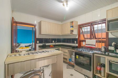 Casa à venda com 110m², 3 quartos e 2 vagasCozinha