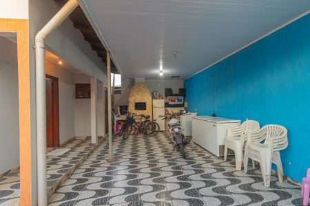 Casa à venda com 110m², 3 quartos e 2 vagasÁrea externa