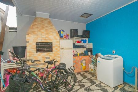 Casa à venda com 110m², 3 quartos e 2 vagasÁrea externa