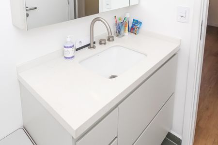 Apartamento à venda com 82m², 3 quartos e 2 vagasBanheiro