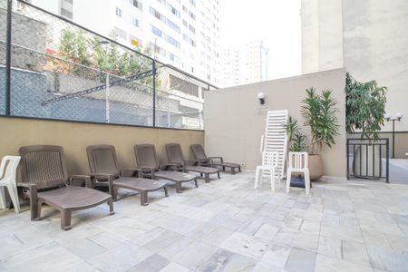 Apartamento à venda com 82m², 3 quartos e 2 vagasPiscina