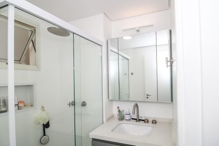 Apartamento à venda com 82m², 3 quartos e 2 vagasBanheiro da Suíte