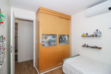 Apartamento à venda com 82m², 3 quartos e 2 vagasQuarto 3