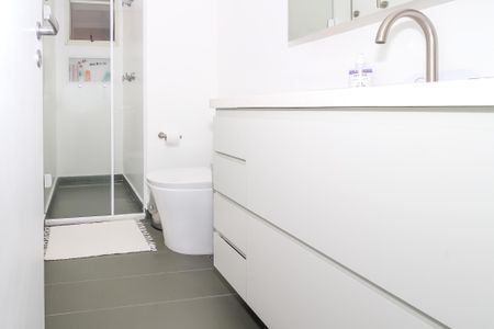 Apartamento à venda com 82m², 3 quartos e 2 vagasBanheiro