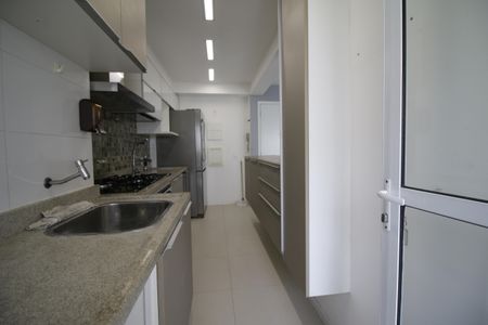 Apartamento à venda com 98m², 3 quartos e 2 vagasÁrea de Serviço