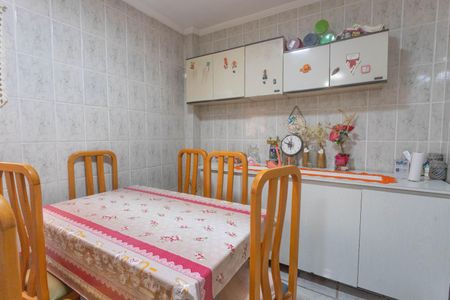 Apartamento à venda com 100m², 2 quartos e 1 vagaCopa / cozinha 