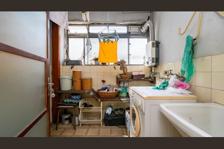 Apartamento para alugar com 72m², 2 quartos e 1 vagaÁrea de Serviço