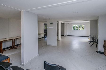 Apartamento para alugar com 60m², 2 quartos e 1 vagasalão de festas_3