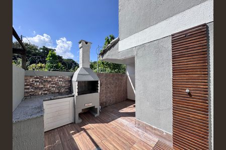 Casa de condomínio à venda com 163m², 4 quartos e 1 vagaÁrea externa