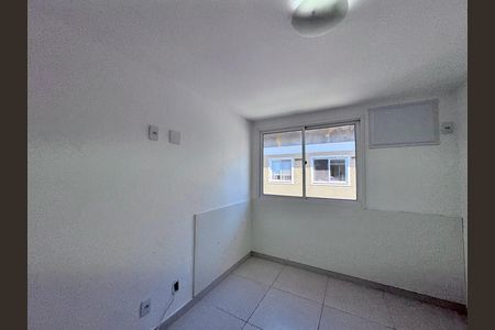 Casa de condomínio à venda com 163m², 4 quartos e 1 vagaQuarto 2