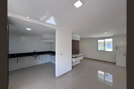 Sala de casa de condomínio à venda com 4 quartos, 163m² em Vargem Grande, Rio de Janeiro