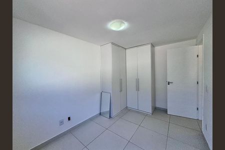 Casa de condomínio à venda com 163m², 4 quartos e 1 vagaQuarto 1