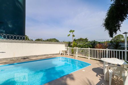 Casa de condomínio à venda com 163m², 4 quartos e 1 vagaÁrea comum