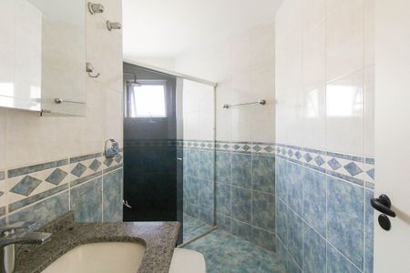 Casa à venda com 270m², 4 quartos e 2 vagasBanheiro 1