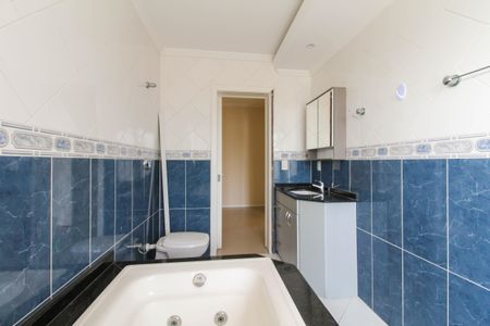 Casa à venda com 270m², 4 quartos e 2 vagasBanheiro da Suíte