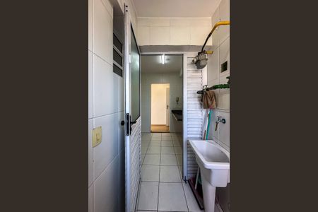 Apartamento para alugar com 63m², 2 quartos e 1 vagaÁrea de Serviço