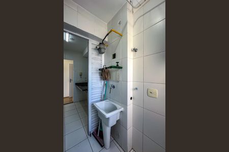 Apartamento para alugar com 63m², 2 quartos e 1 vagaÁrea de Serviço