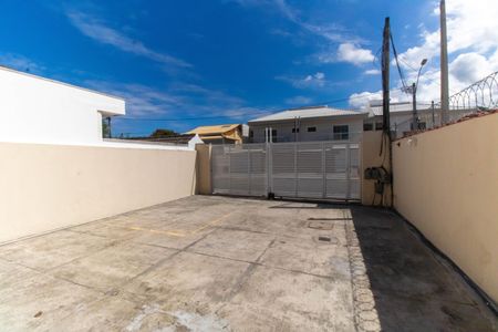 Casa à venda com 58m², 1 quarto e 1 vagaÁrea externa