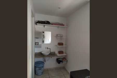 Apartamento para alugar com 58m², 2 quartos e 1 vaga Apartamento para alugar com 58m², 2 quartos e 1 vagaBanheiro
