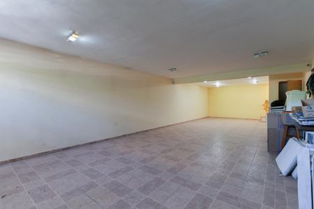 Garagem de casa à venda com 2 quartos, 149m² em Vila Ester (zona Norte), São Paulo