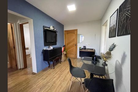 Apartamento à venda com 53m², 2 quartos e 1 vagaSala