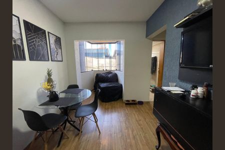 Apartamento à venda com 53m², 2 quartos e 1 vagaSala