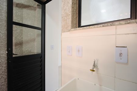 Apartamento à venda com 38m², 1 quarto e sem vagaÁrea de Serviço
