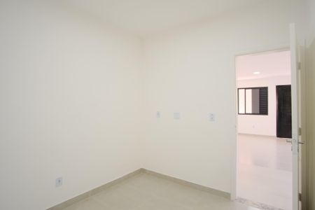 Apartamento à venda com 38m², 1 quarto e sem vagaQuarto