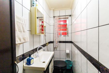 Casa à venda com 300m², 3 quartos e 2 vagasLavabo