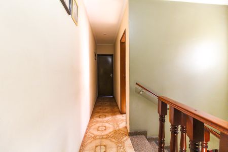 Hall de casa à venda com 3 quartos, 300m² em Vila Regina, São Paulo