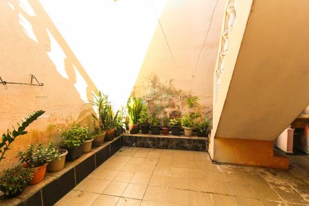 Casa à venda com 300m², 3 quartos e 2 vagasQuintal