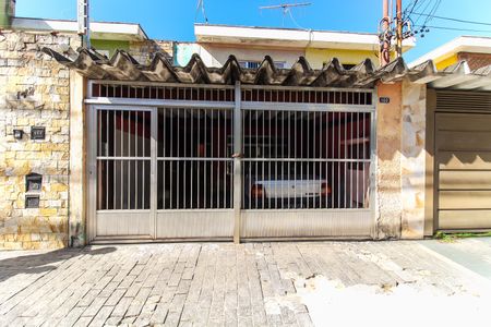 Casa à venda com 300m², 3 quartos e 2 vagasFachada