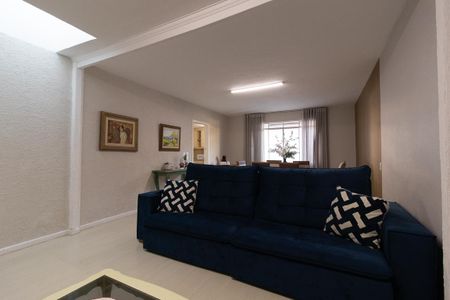 Casa para alugar com 120m², 2 quartos e 4 vagasSala 1