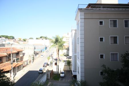 Vista da Rua de apartamento para alugar com 2 quartos, 42m² em Jardim Umarizal, São Paulo