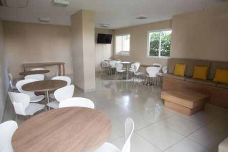 Apartamento para alugar com 82m², 3 quartos e 1 vagaÁrea comum - Salão de festas