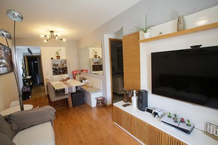 Sala de apartamento para alugar com 3 quartos, 82m² em Taquara, Rio de Janeiro