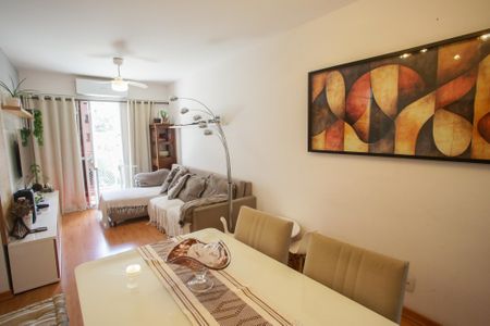 Sala de apartamento para alugar com 3 quartos, 82m² em Taquara, Rio de Janeiro