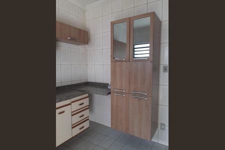 Casa à venda com 248m², 5 quartos e 4 vagas Casa à venda com 248m², 5 quartos e 4 vagasFoto 07