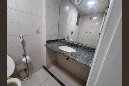 Apartamento à venda com 175m², 3 quartos e 1 vagaBanheiro do Quarto 2