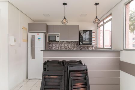Apartamento para alugar com 40m², 2 quartos e 1 vaga Apartamento para alugar com 40m², 2 quartos e 1 vagaÁrea comum - Salão de festas