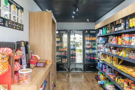 Apartamento para alugar com 40m², 2 quartos e 1 vaga Apartamento para alugar com 40m², 2 quartos e 1 vagaMercado