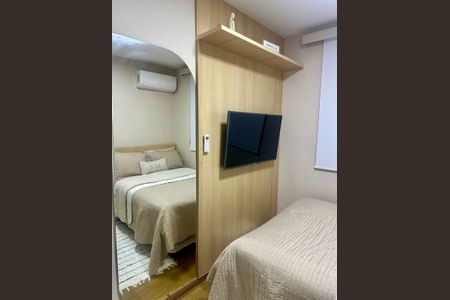 Quarto de apartamento para alugar com 2 quartos, 45m² em Lagoinha, São Gonçalo