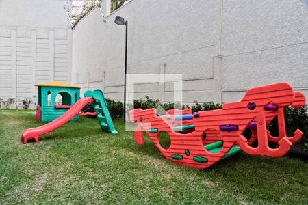 Apartamento à venda com 35m², 2 quartos e sem vagaÁrea comum - Playground