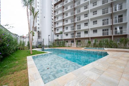 Apartamento para alugar com 29m², 1 quarto e sem vaga Apartamento para alugar com 29m², 1 quarto e sem vagaPiscina