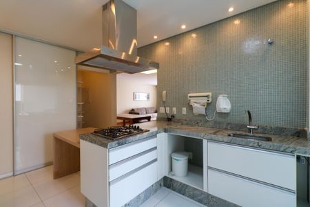 Apartamento à venda com 118m², 2 quartos e 1 vagaCozinha
